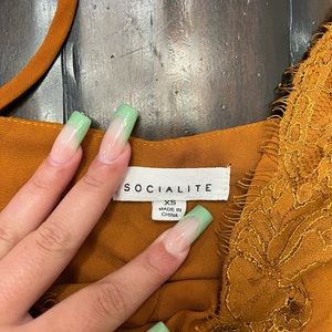 Socialite pumpkin spice orange size XS lace blouse